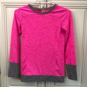 Triple Flip girl’s long sleeve shirt